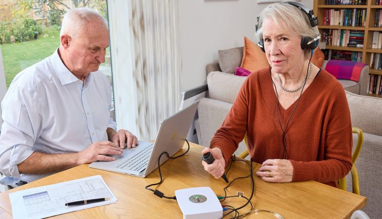 شنوایی سنجی در منزل